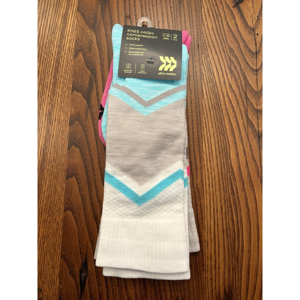 All In Motion Women's Compression 2pk Knee High Socks 4-10 NWT pink/blue